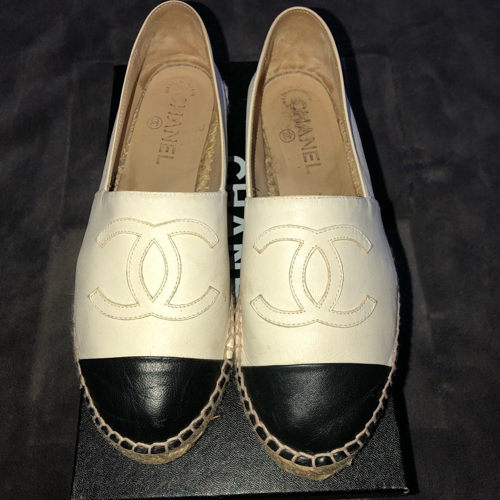 Chanel espadrilles white/black lambskin size 37
